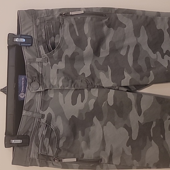 Democracy Ab Solution Jeans Women's 8 Grey Side Zip Skinny Camo Print Mid Rise - Picture 3 of 7